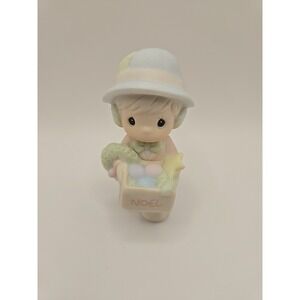 Precious Moments Figurine Sugar Town Dusty Boy W/Box Of Ornaments‎ 529435